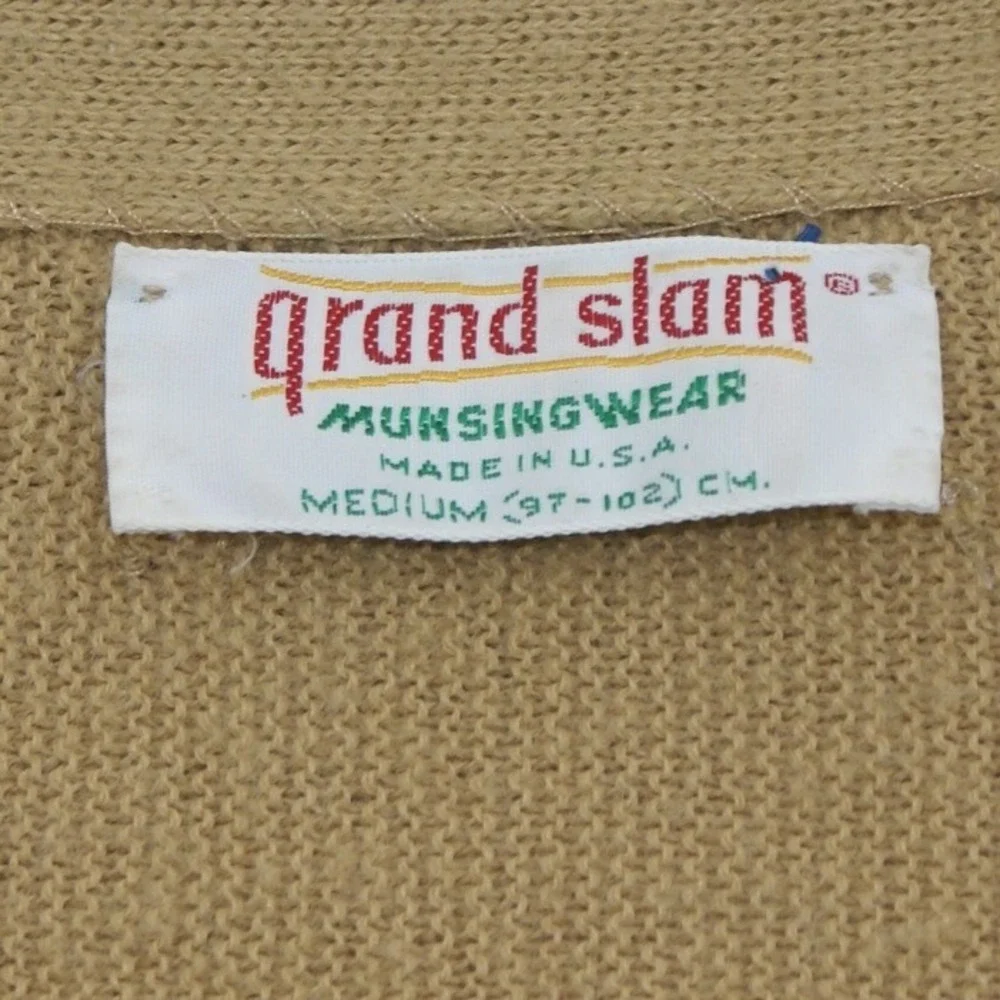 VTG 70s Munsingwear Grand Slam Penguin Cardigan 5-button Sweater Tan Acrylic M
